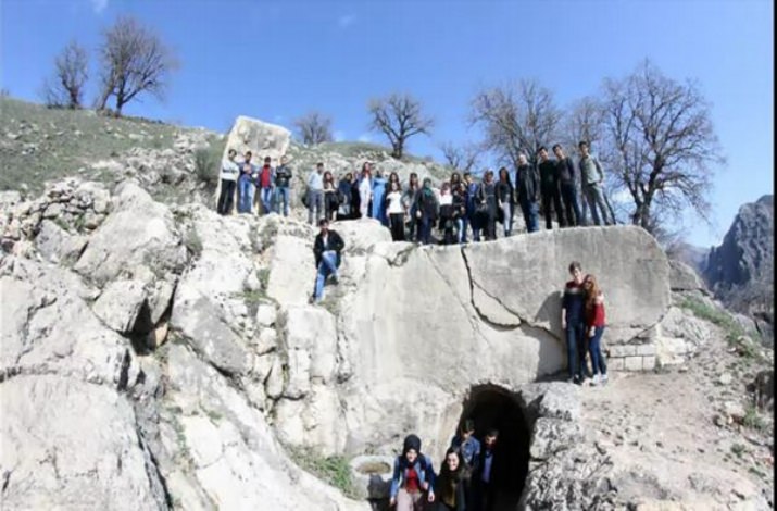 Tarih Kulübünden Müze ve Arkeolojik Eserler Gezisi